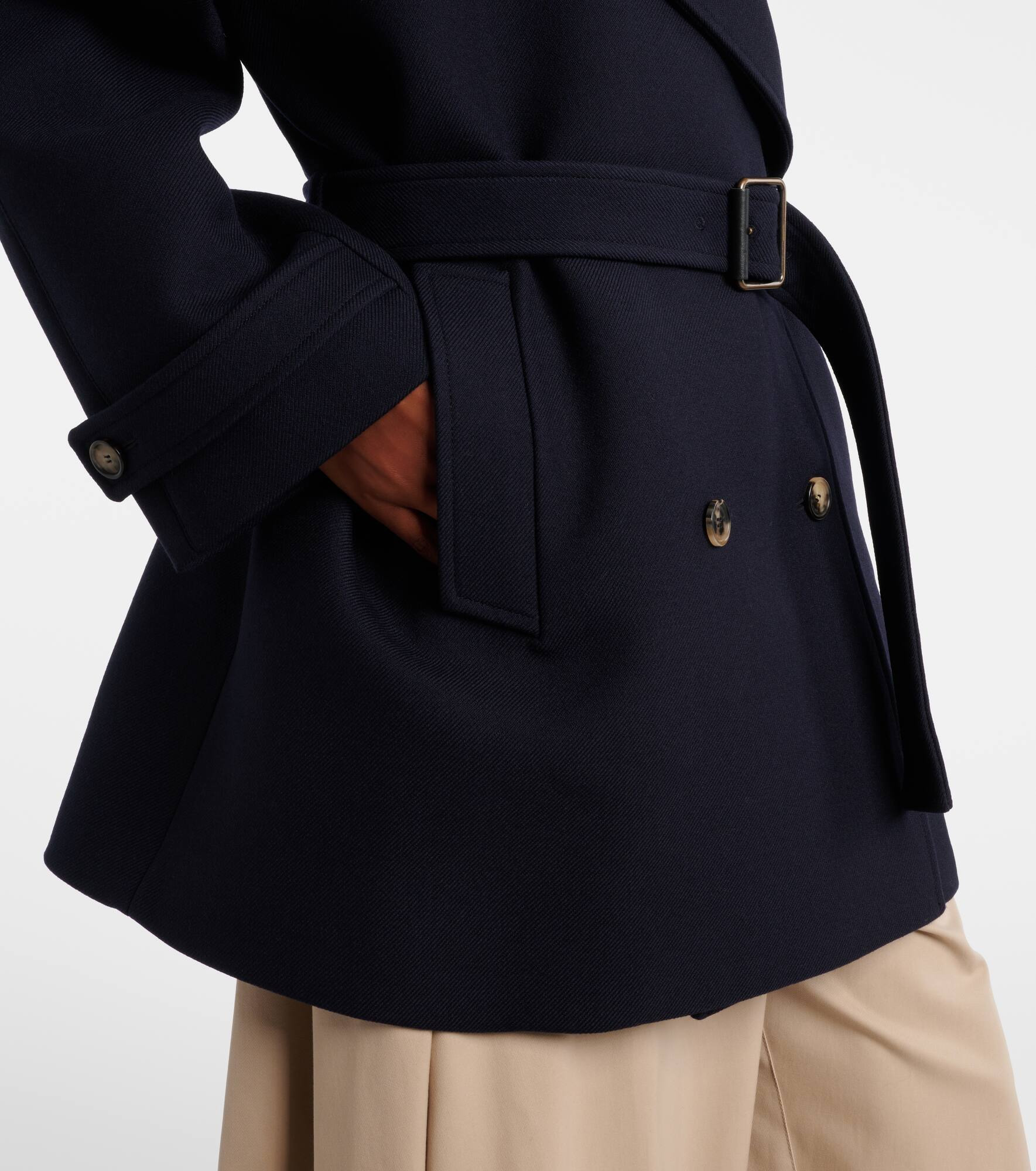Belted double-breasted wool coat - 5