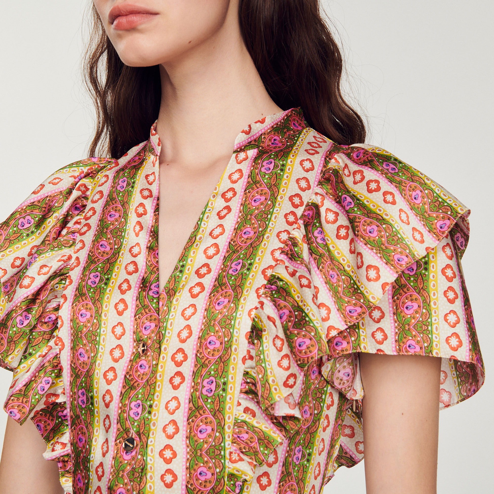 Loose-fitting ruffled dress - 4
