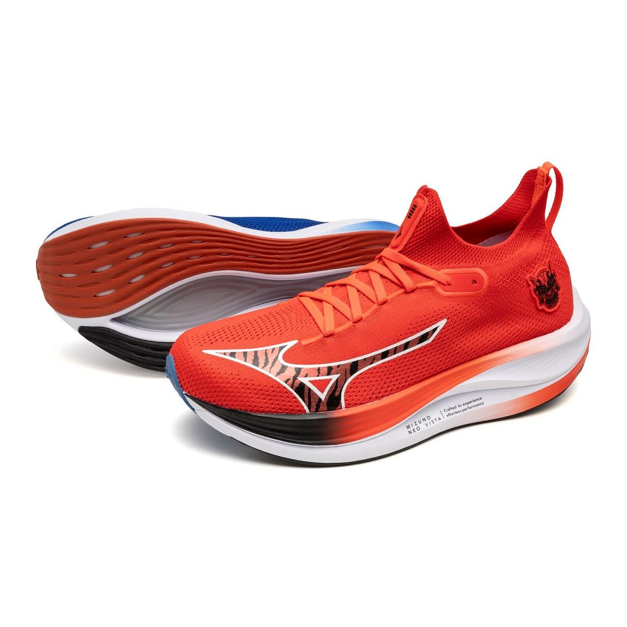 Unisex Mizuno Neo Vista Oni pack Running Shoe - 6