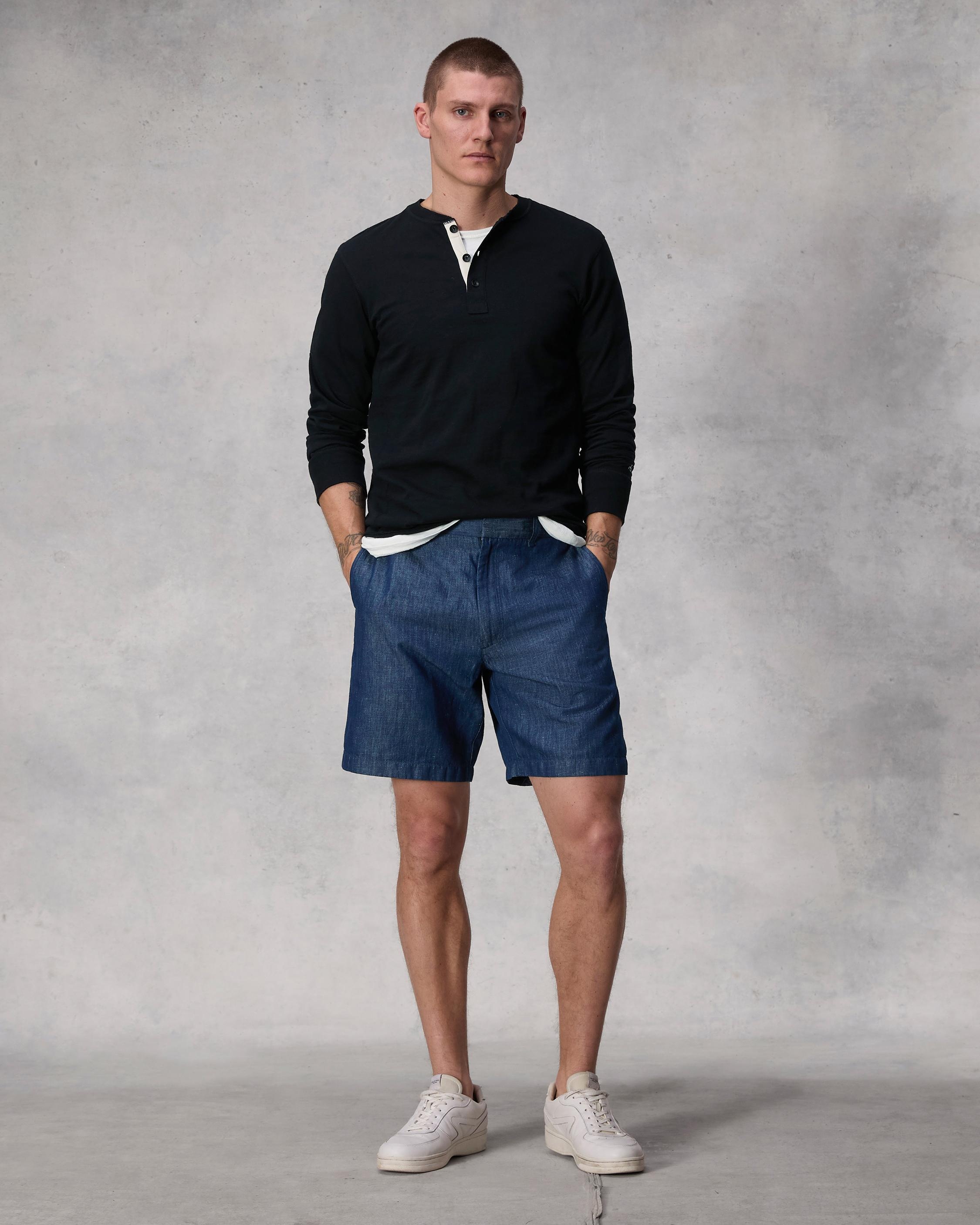 Elliot Pleated Denim Short
Slim Fit - 2