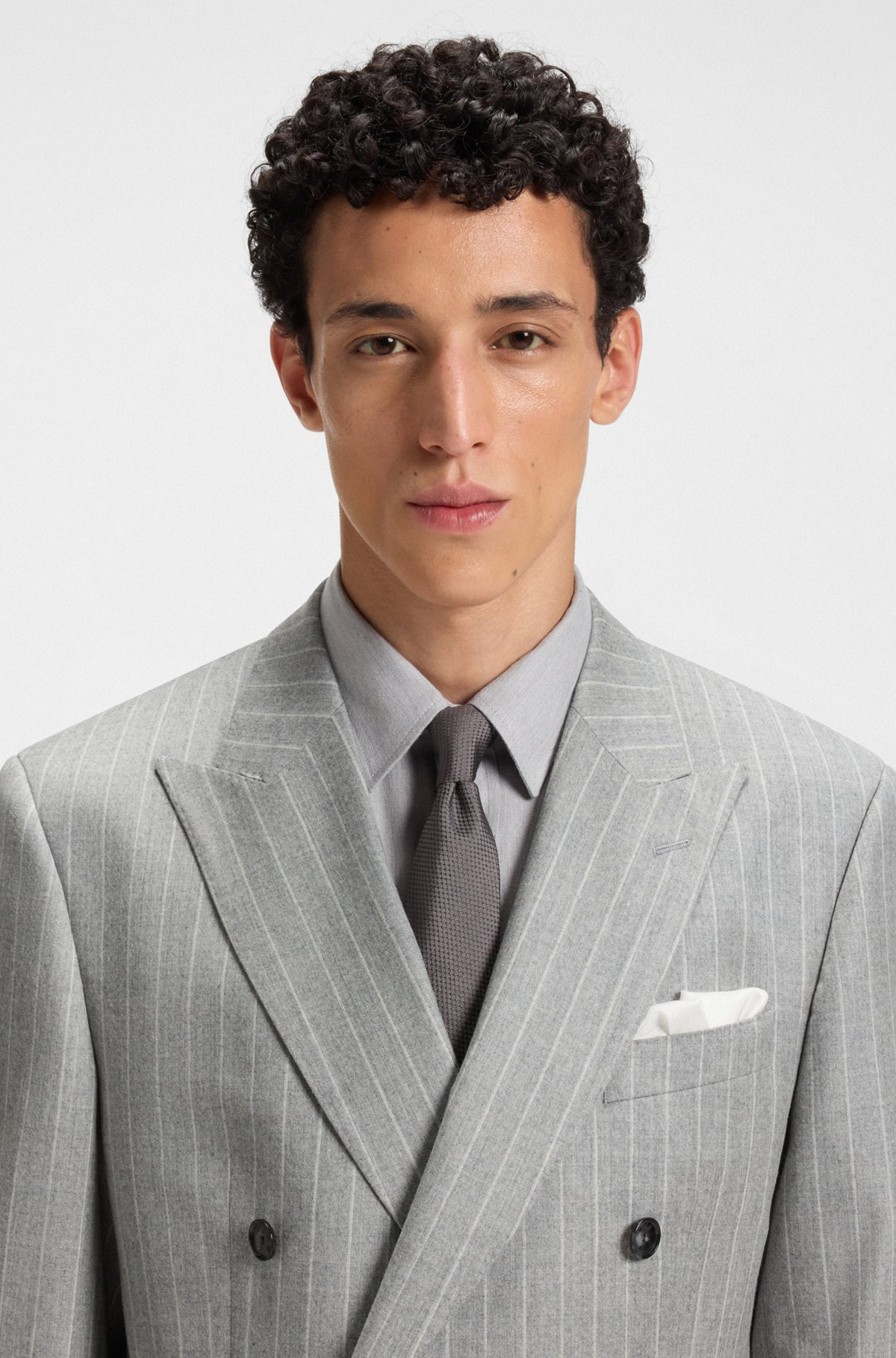 SLIM-FIT TWO-PIECE SUIT IN PINSTRIPE VIRGIN WOOL - 4