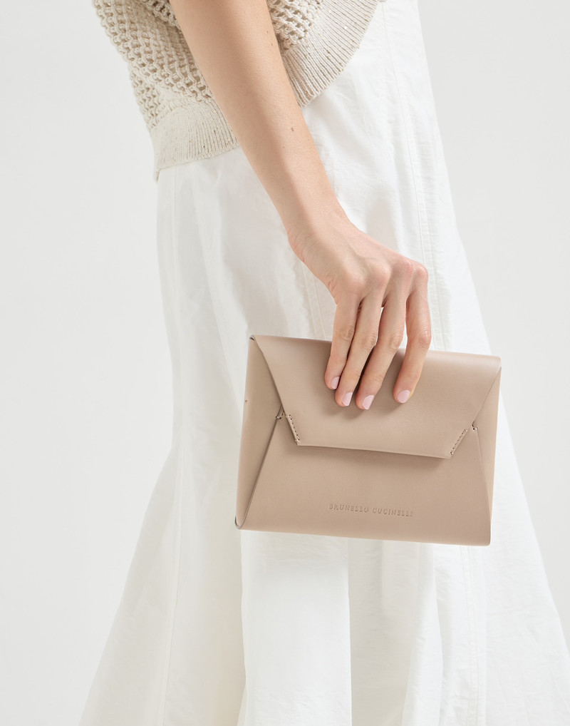BC Duo pochette in calfskin with precious chain 4