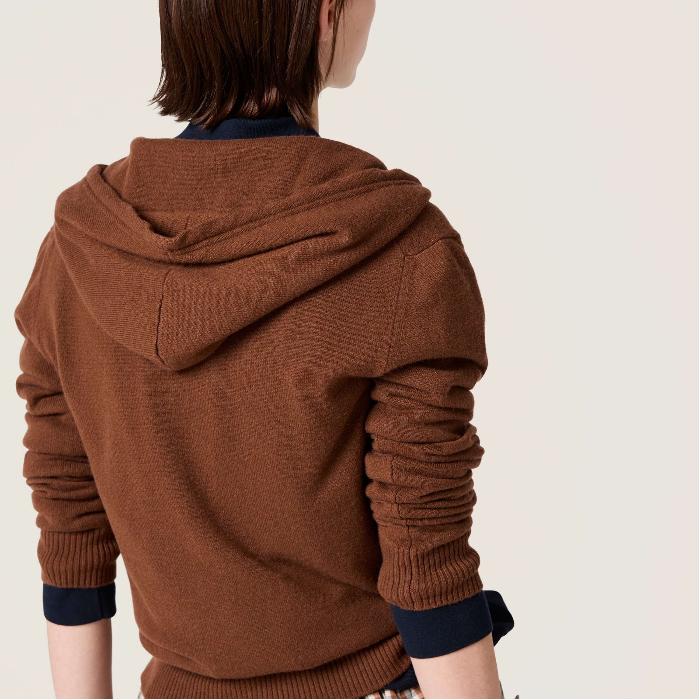 Zippered cashmere hoodie jacket - 6