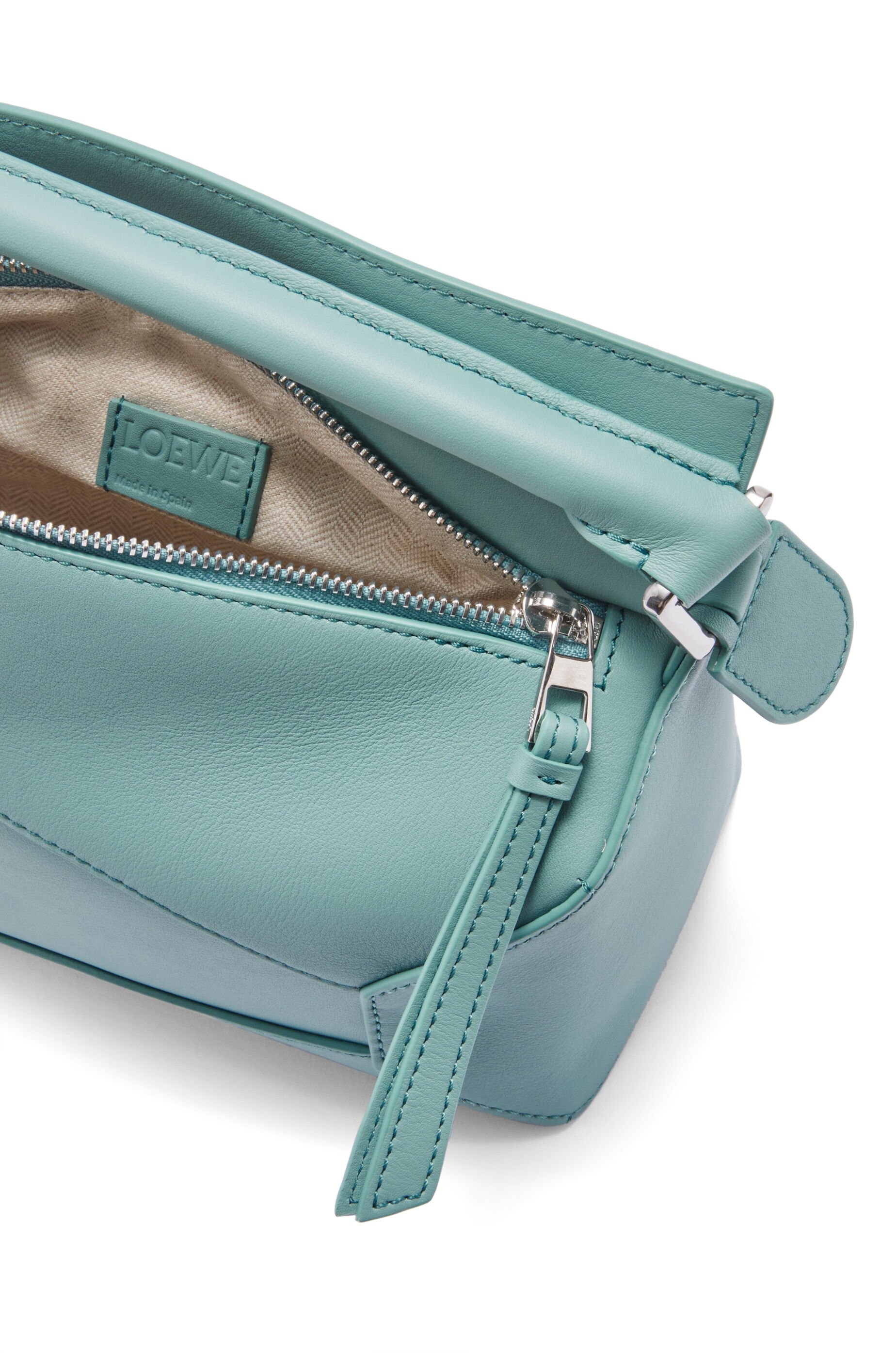Small Puzzle bag in classic calfskin - 8