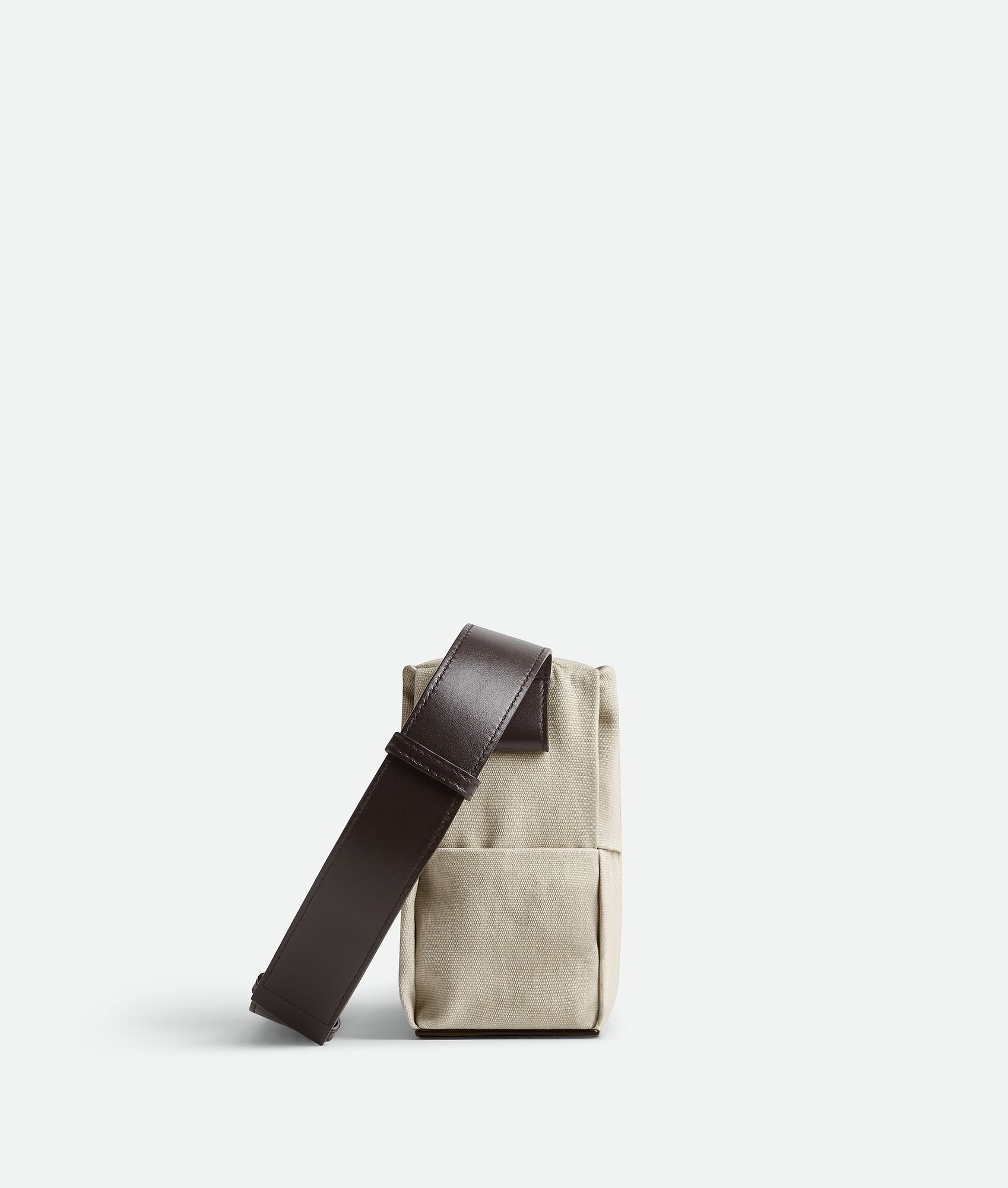Medium Arco Camera Bag 4