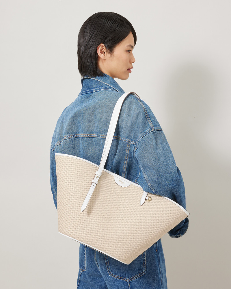 Mulberry Basket Tote
White Raffia outlook
