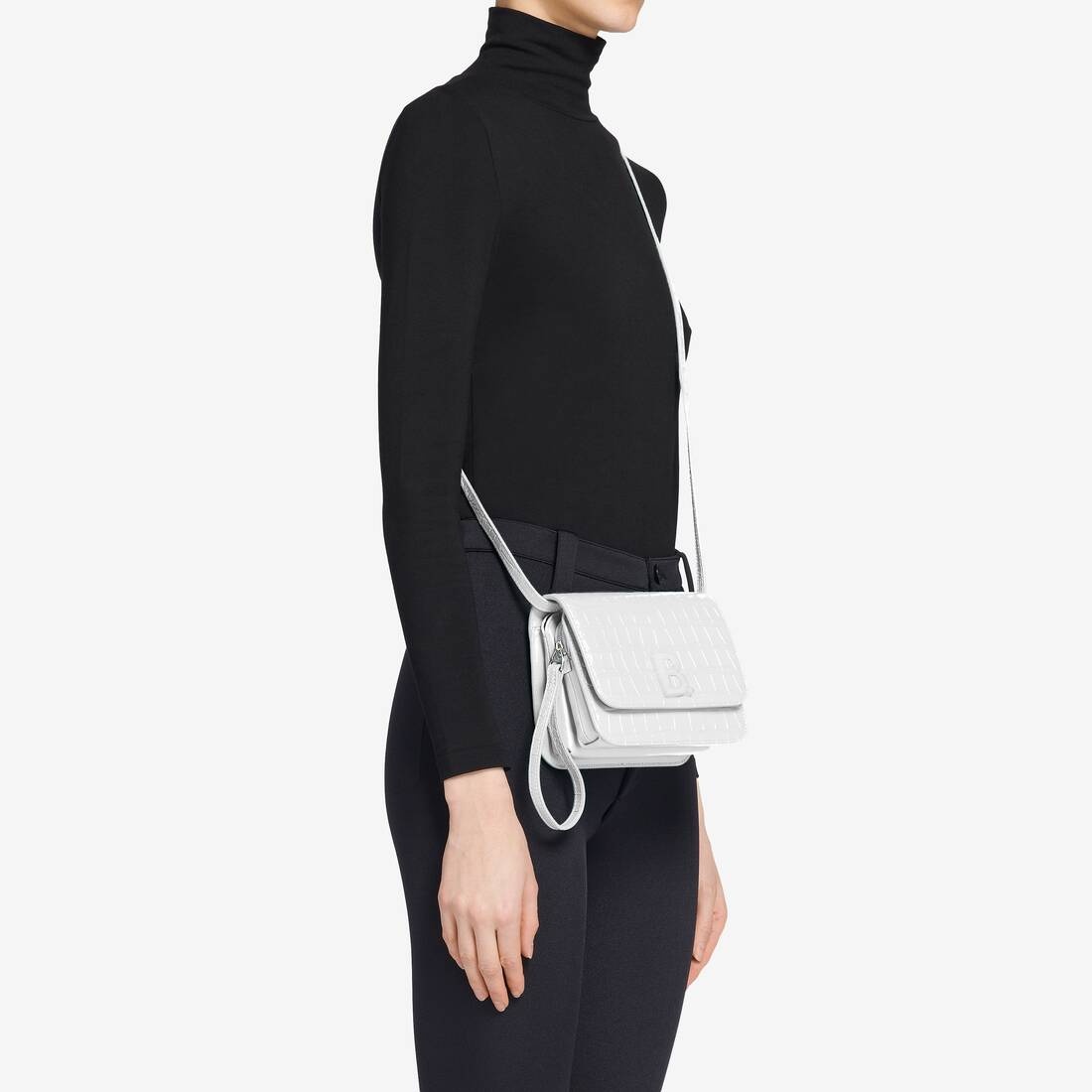 Women's B. Small Bag in White - 6
