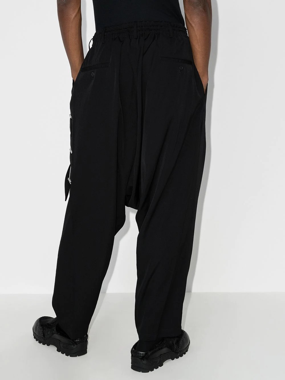 multi-zip detail wool trousers - 3