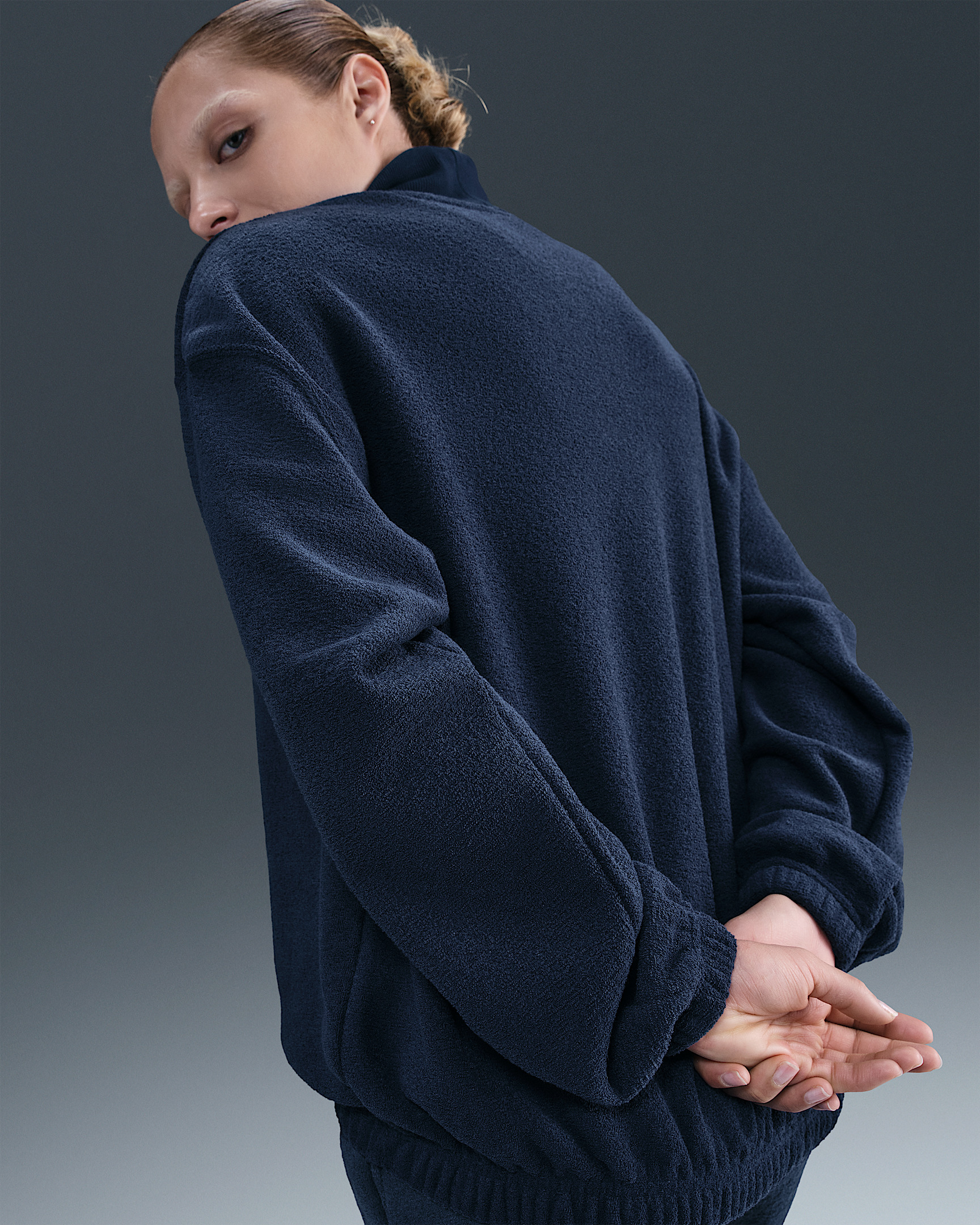 Nike Sportswear Phoenix Plush Women's Cozy Fleece Oversized Mock-Neck Top - 2
