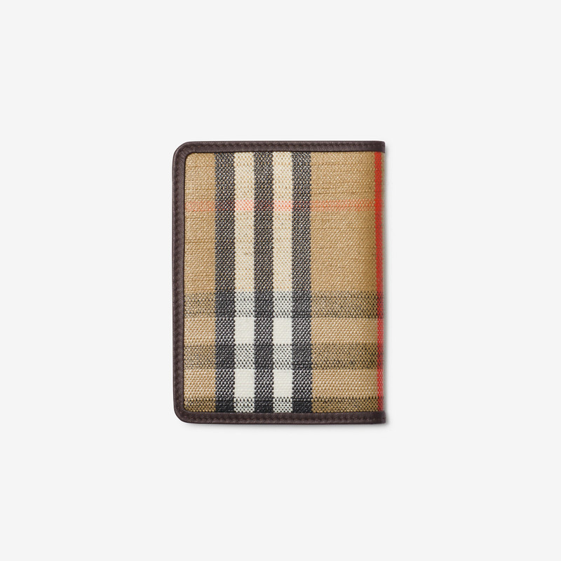 Highlands Passport Holder 3