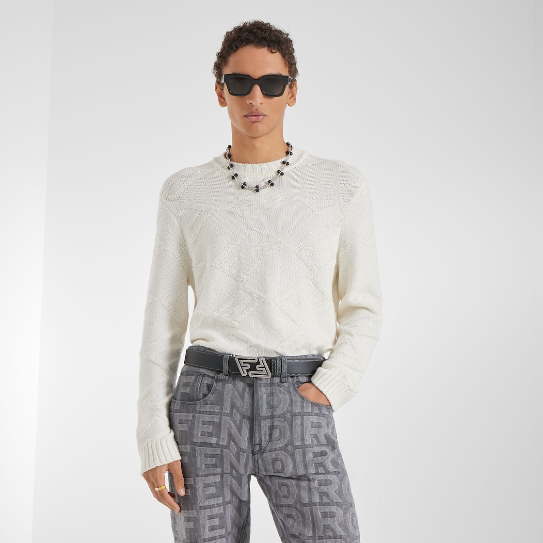Sweater - 4