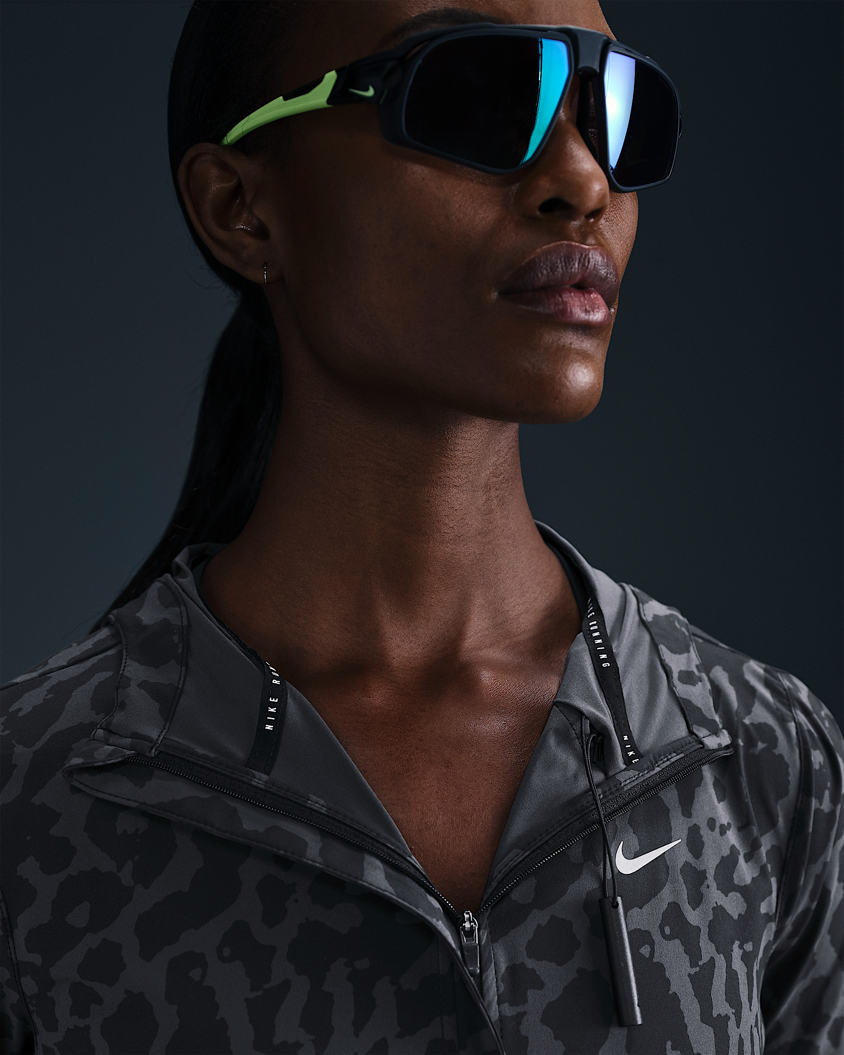Nike Swift Women's Dri-FIT Packable Running Jacket - 6