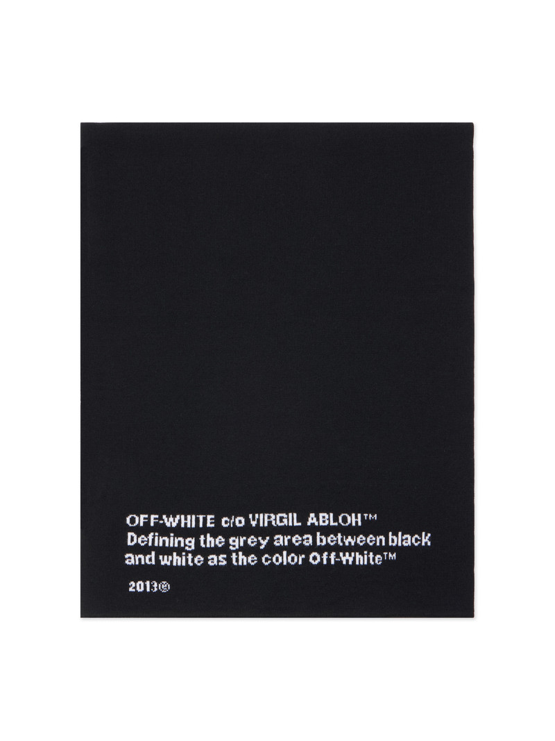 Quotes Knit Scarf 1