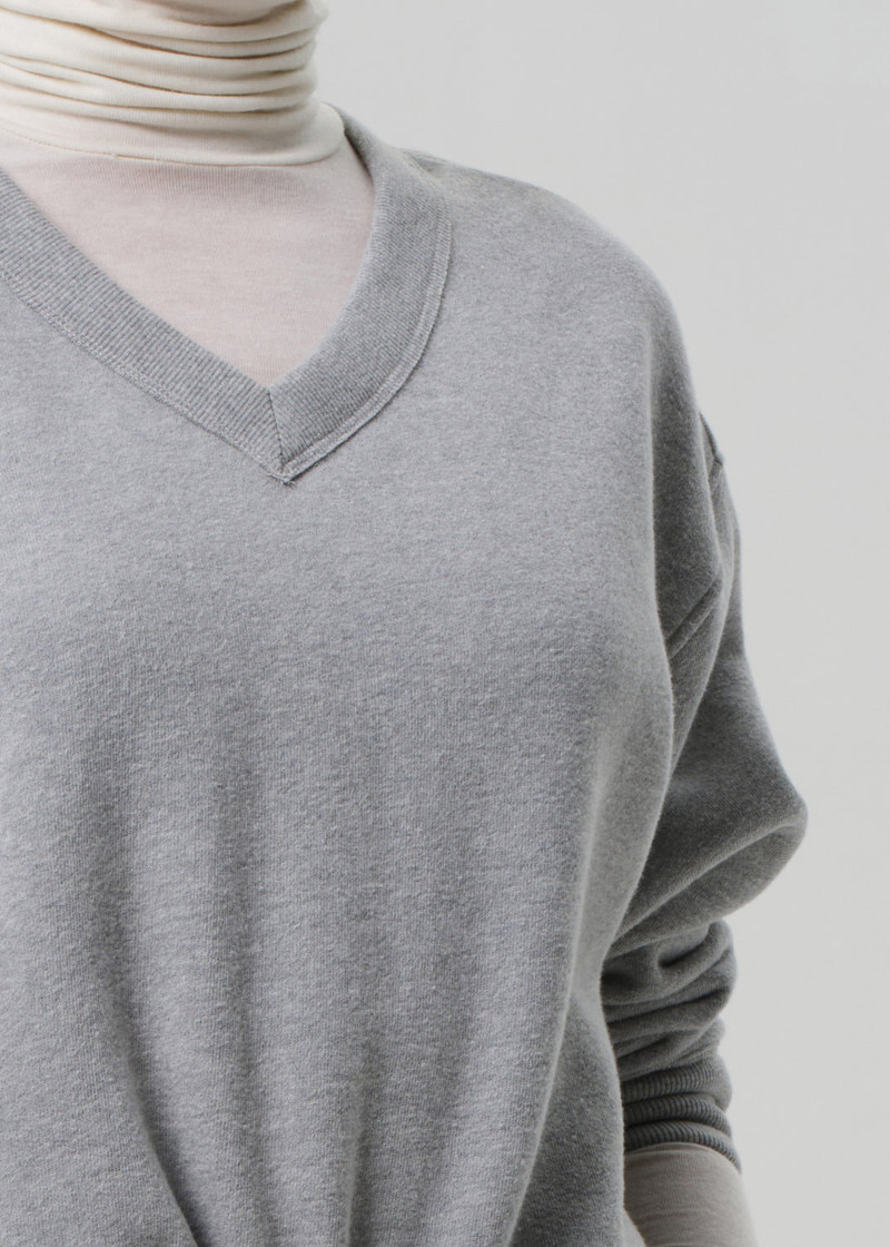 Vernata Pullover In Heather Grey 5