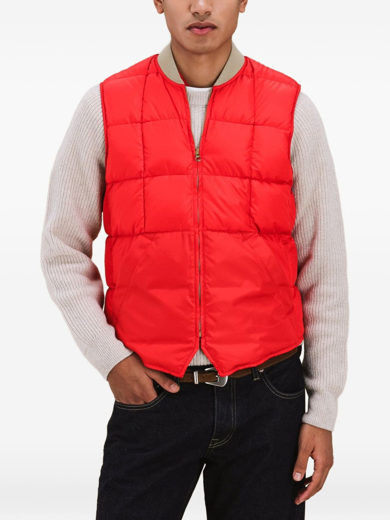 zip-fastening quilted gilet 1