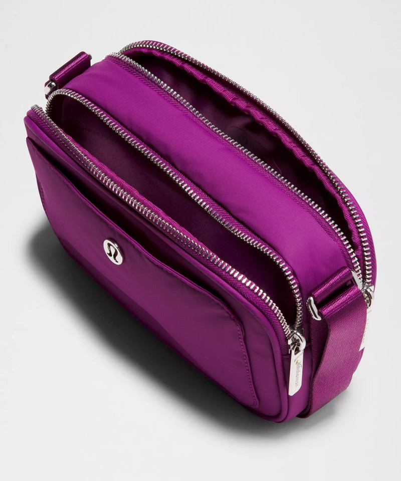 Crossbody Camera Bag 2L 4