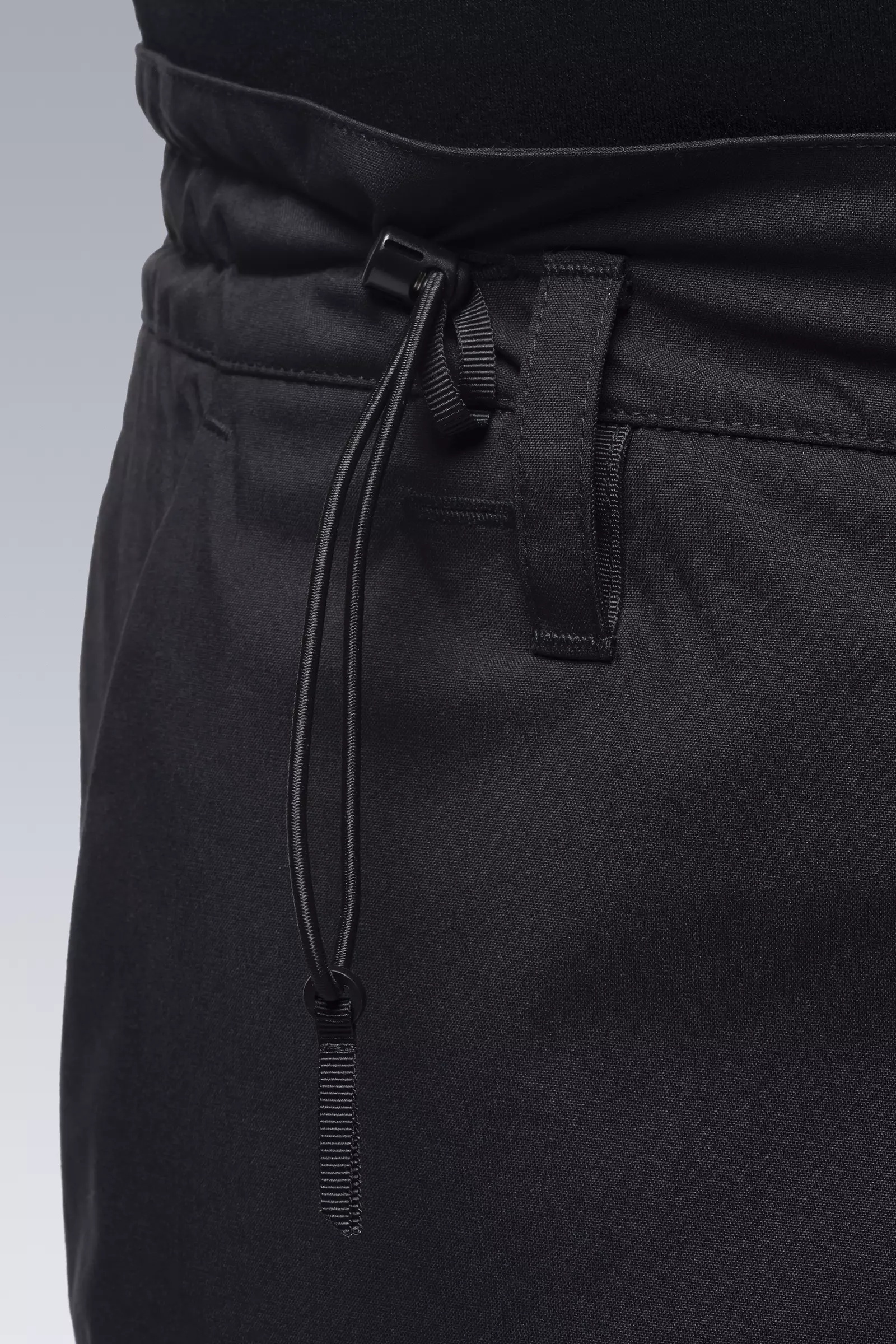 P54-E Encapsulated Nylon Pleated Trouser Black - 26