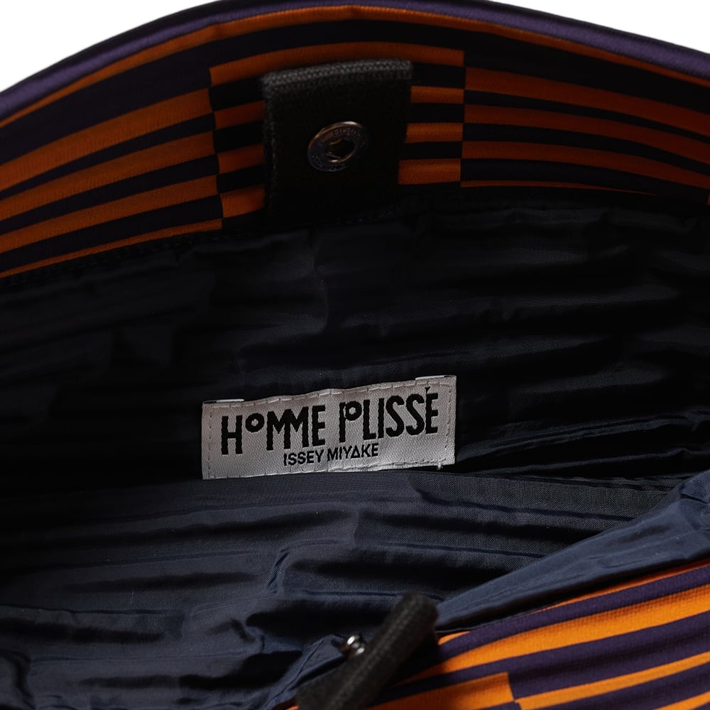 Homme Plissé Issey Miyake Hologram Side Bag - 2