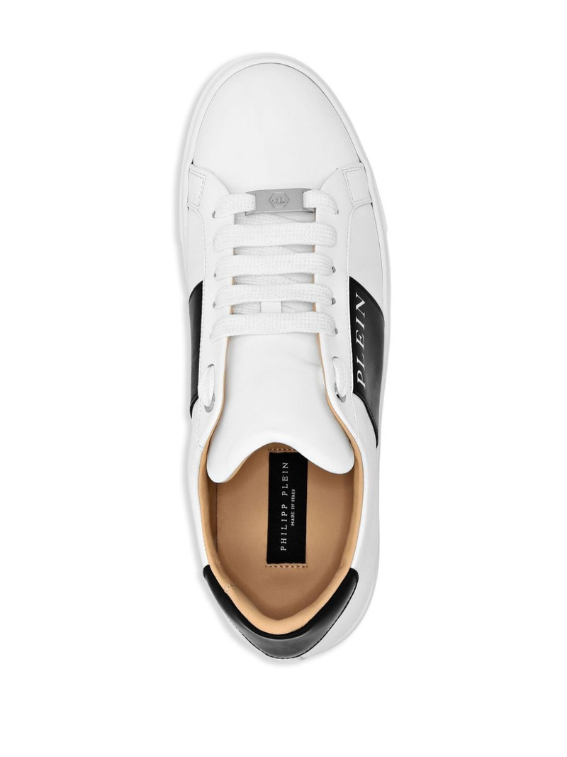 Lo-Top Leather Sneakers 3