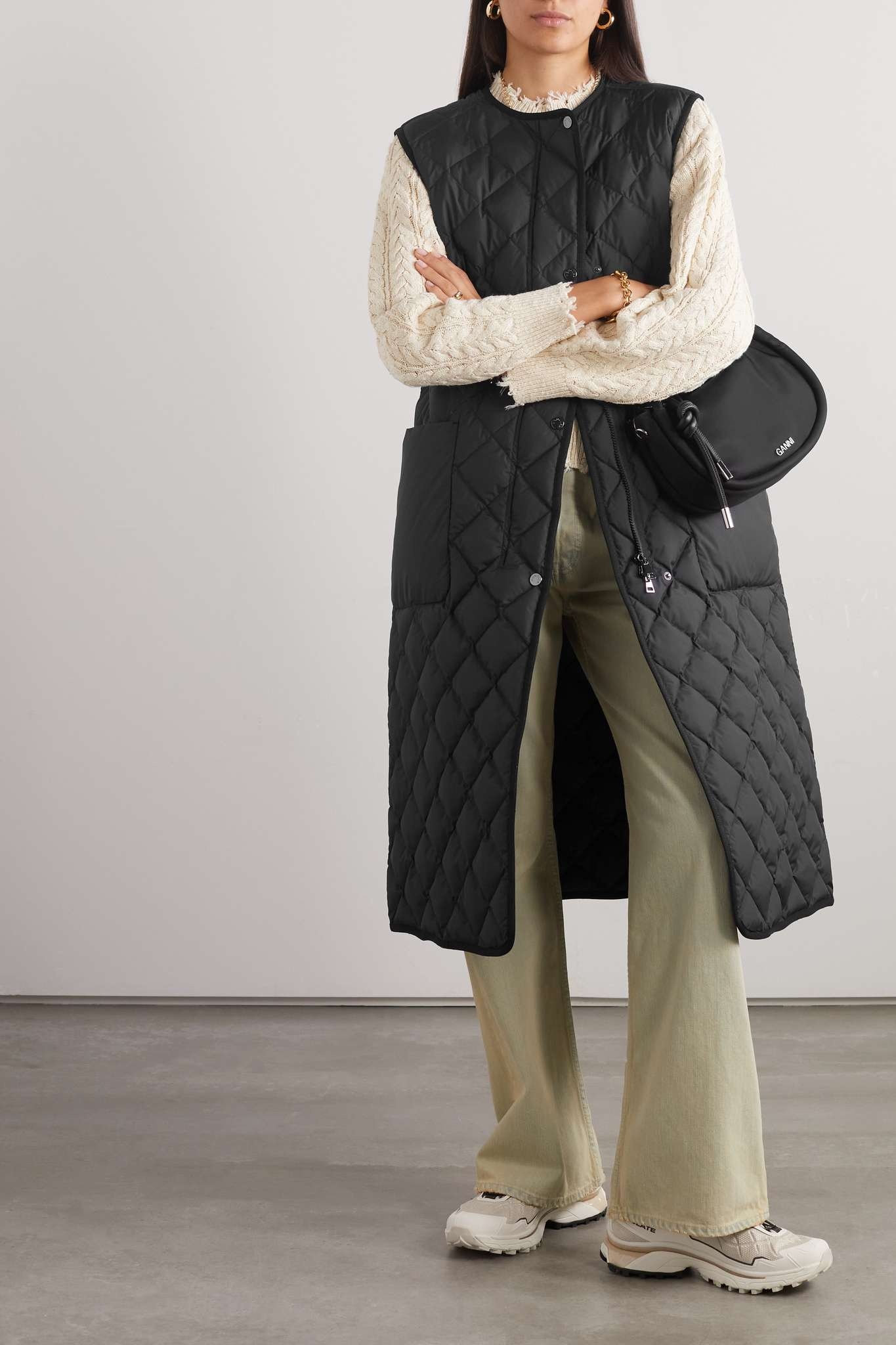 Butor appliquéd belted quilted shell down gilet - 2