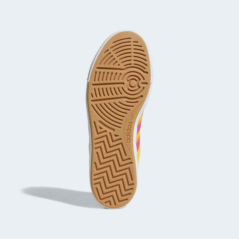 NORA Shoes 4