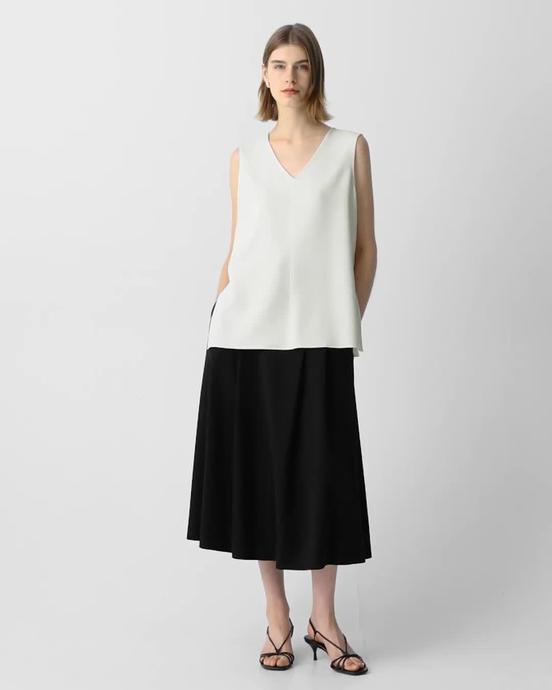 V-Neck Blouse in Admiral Crepe - 7