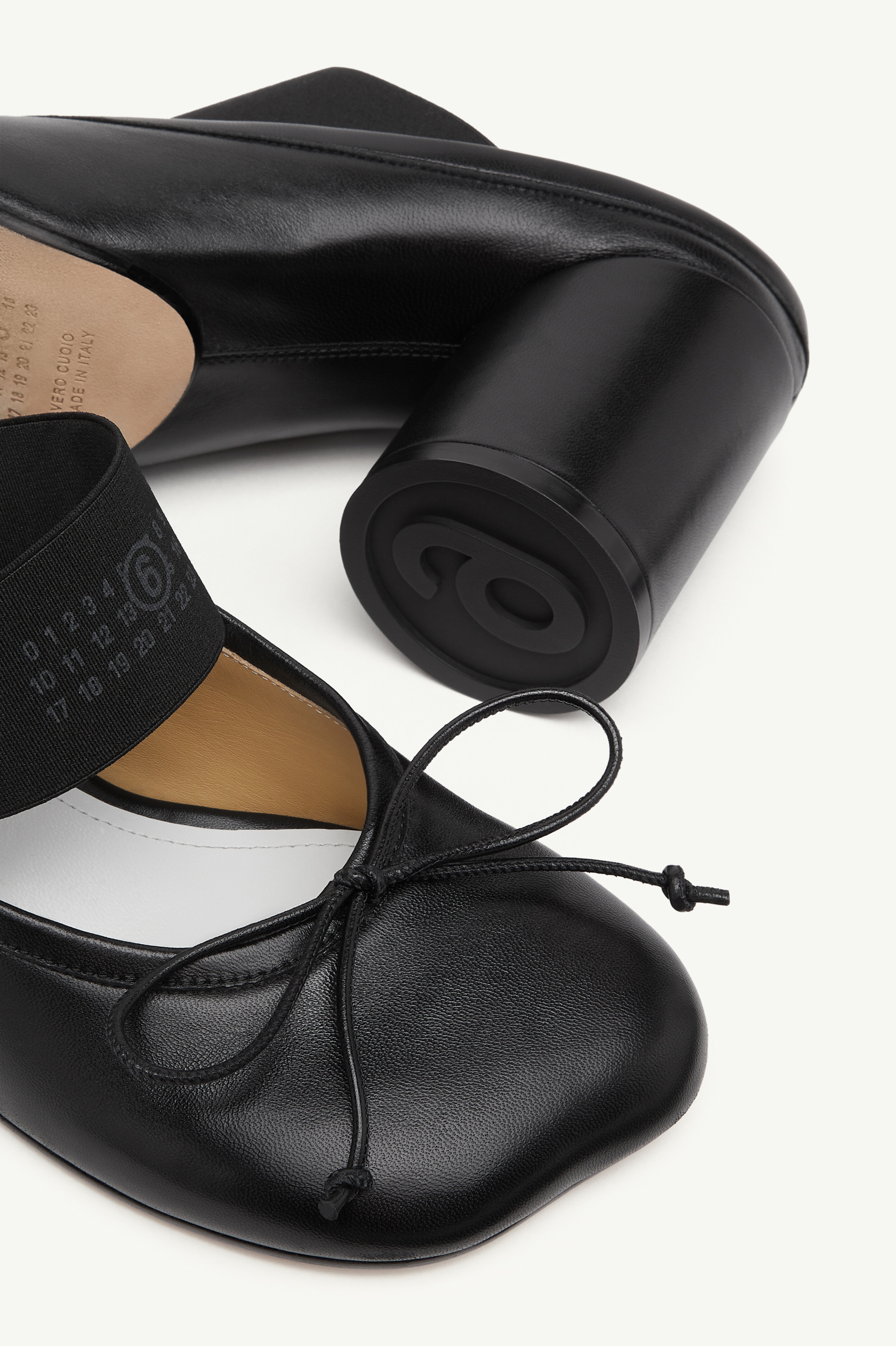 Anatomic Numeric Sandals - 5