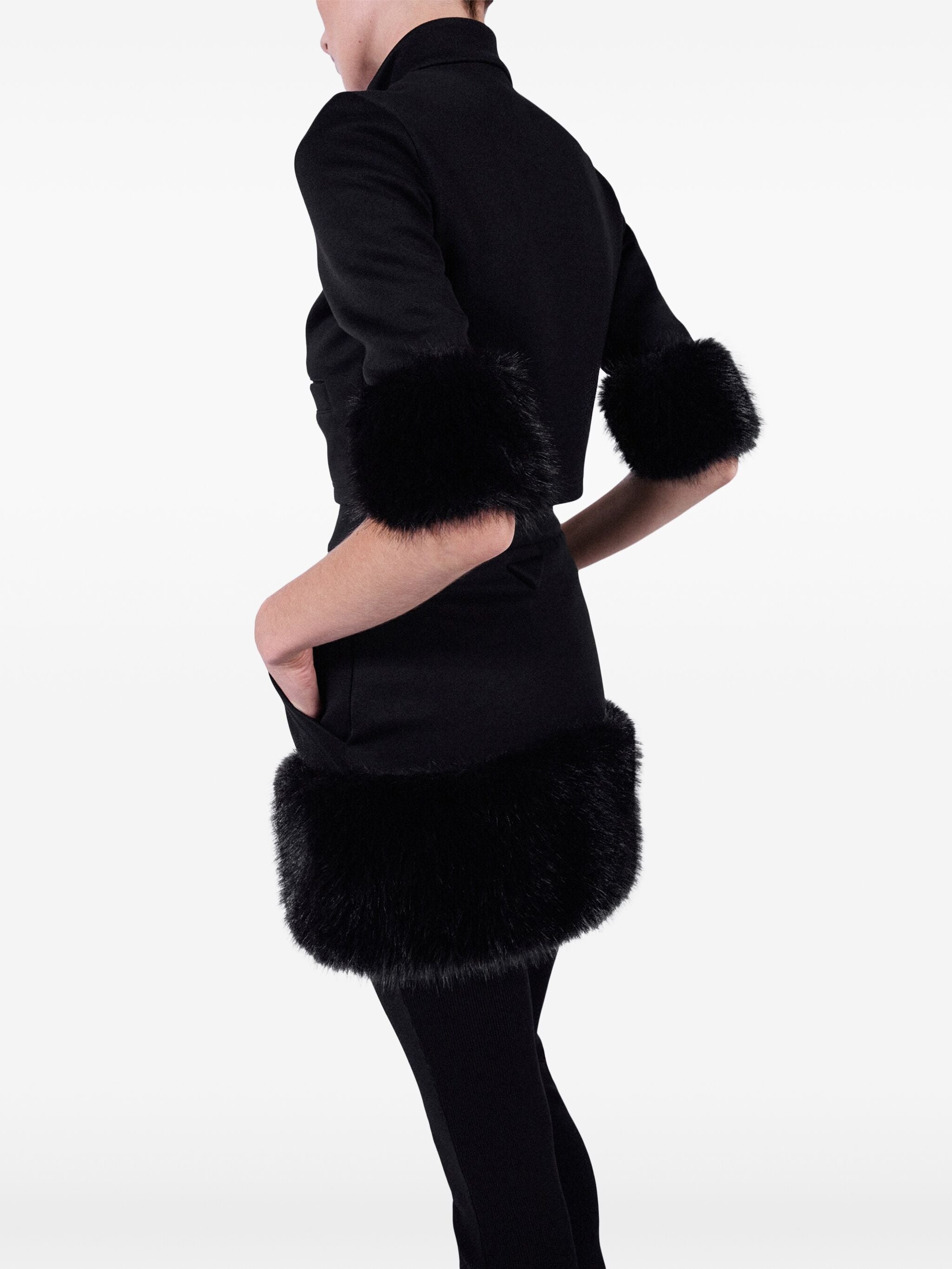 Cropped Sweatshirt - 3