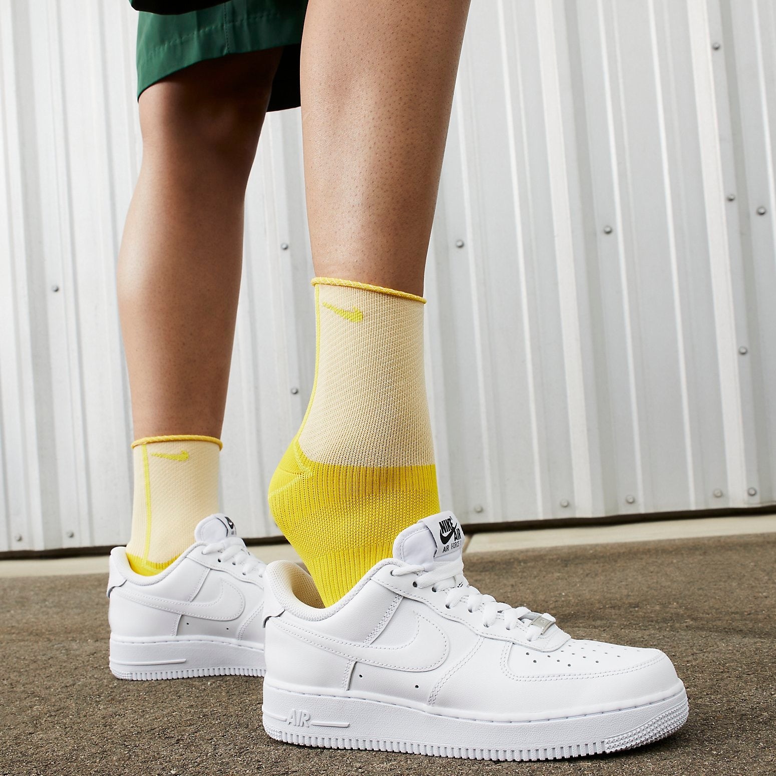 (WMNS) Nike Air Force 1 Low FlyEase 'Triple White' DX5883-100 - 5