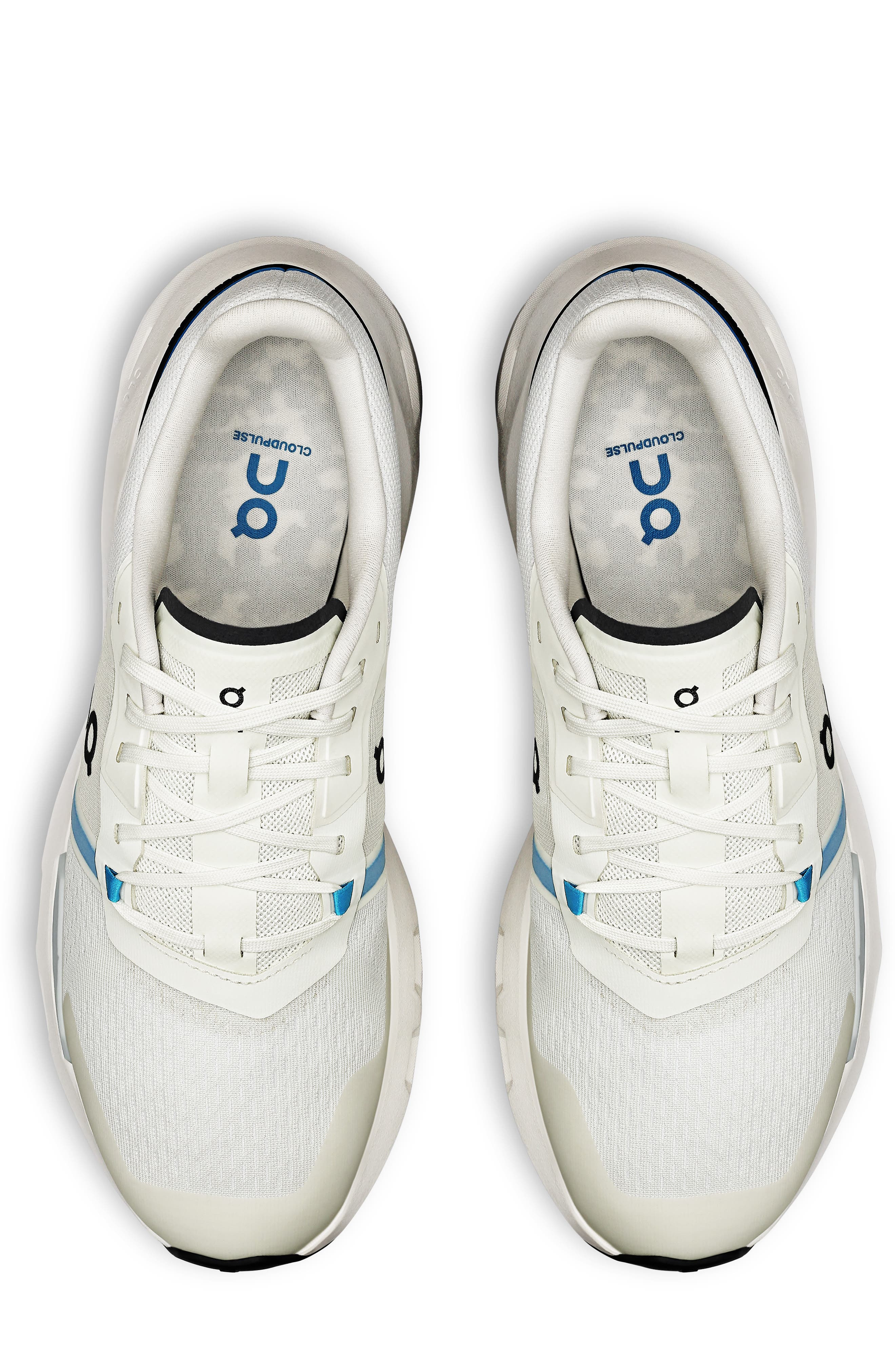 On Cloudpulse Training Shoe in Ivory/Horizon at Nordstrom - 3
