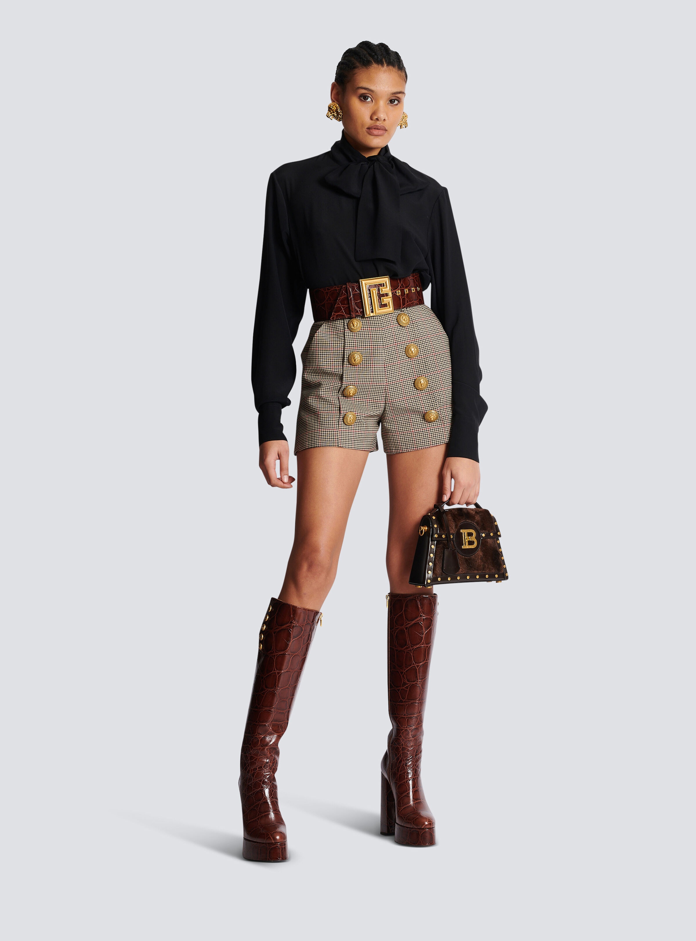 Crepe shirt with bow collar - 2