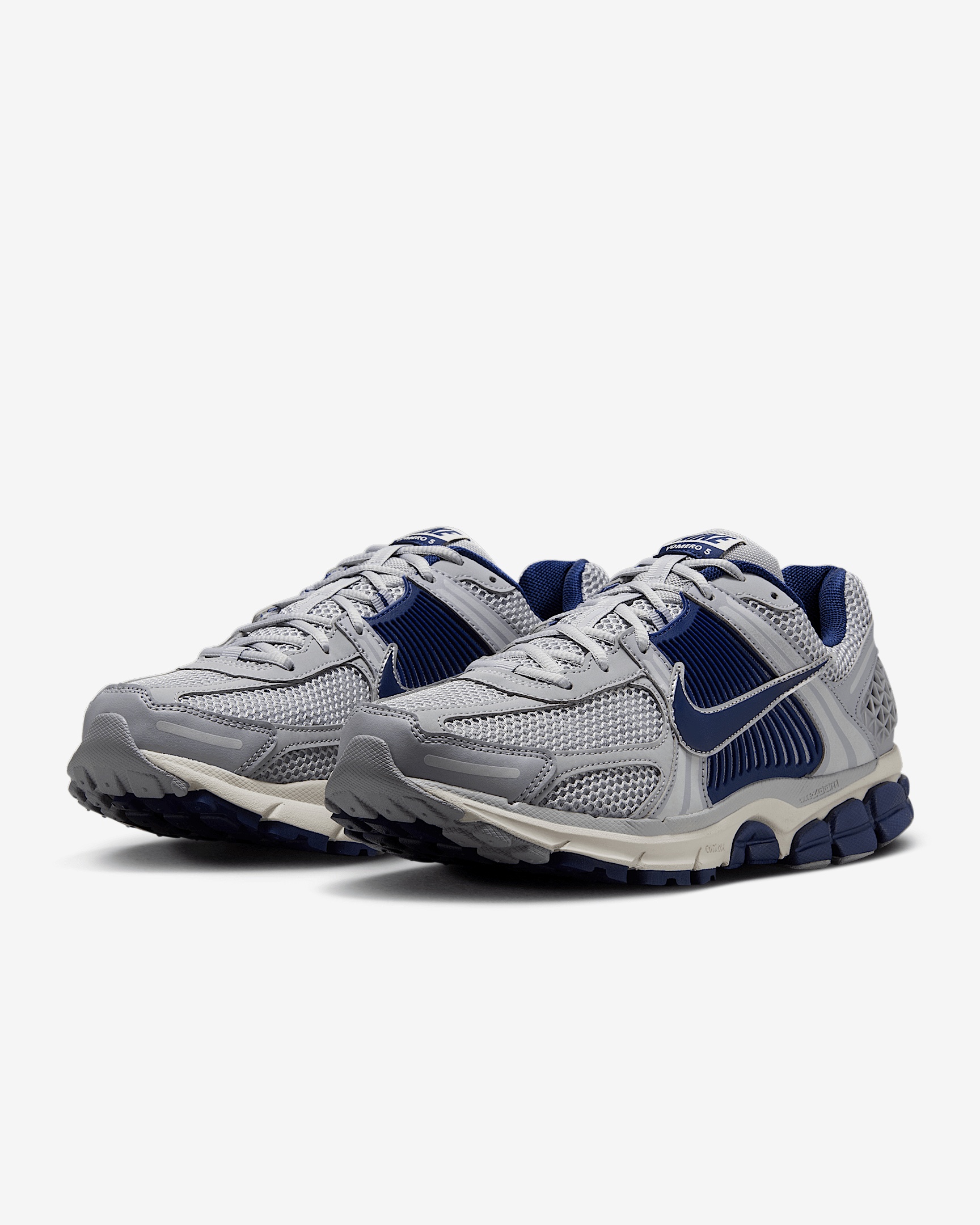 Nike Zoom Vomero 5 Men's Shoes - 5