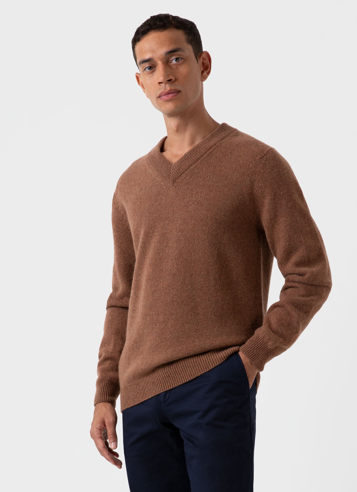 Lambswool V‑Neck Jumper - 2