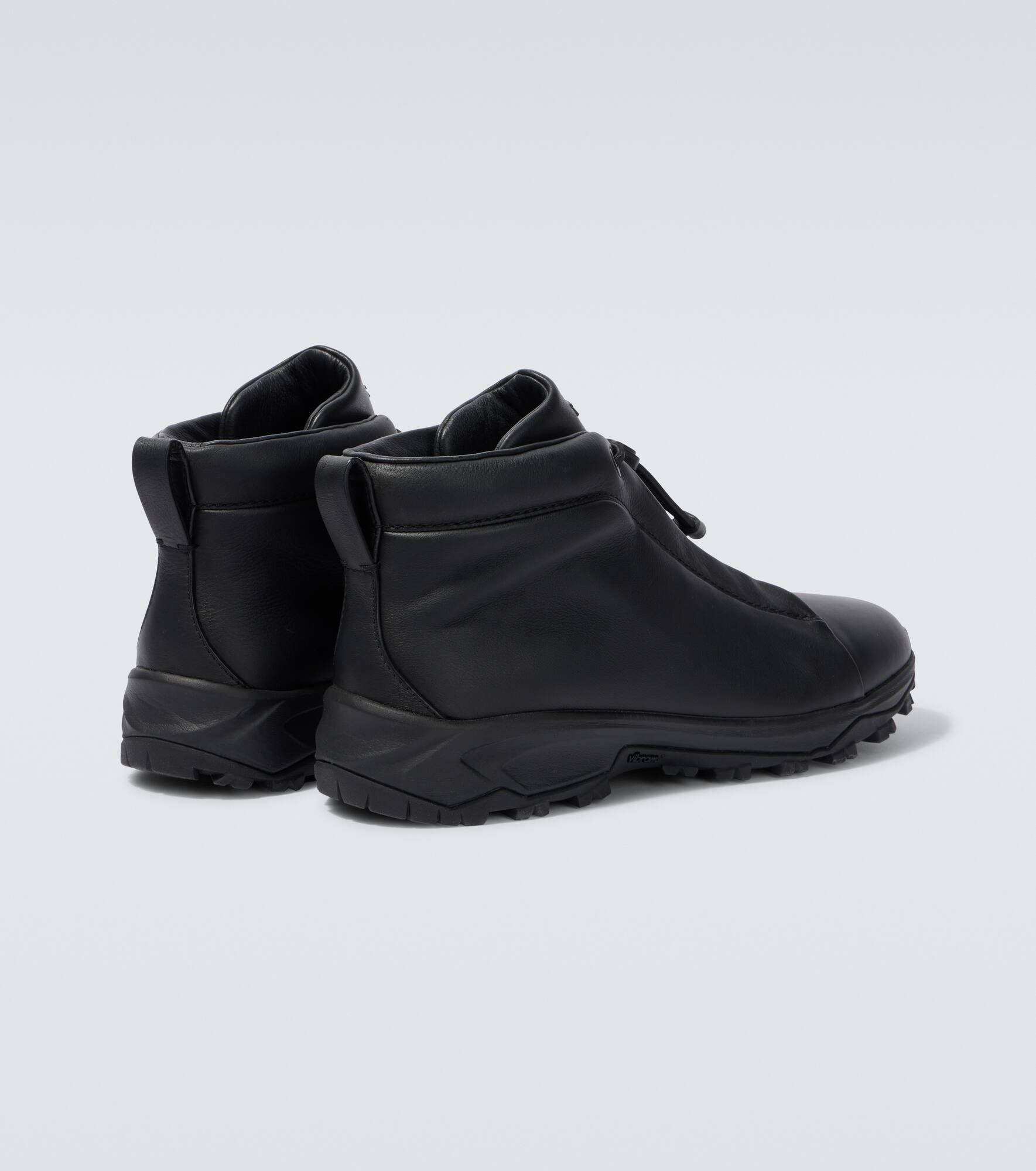 Triple Stitch Vetta leather sneakers - 6