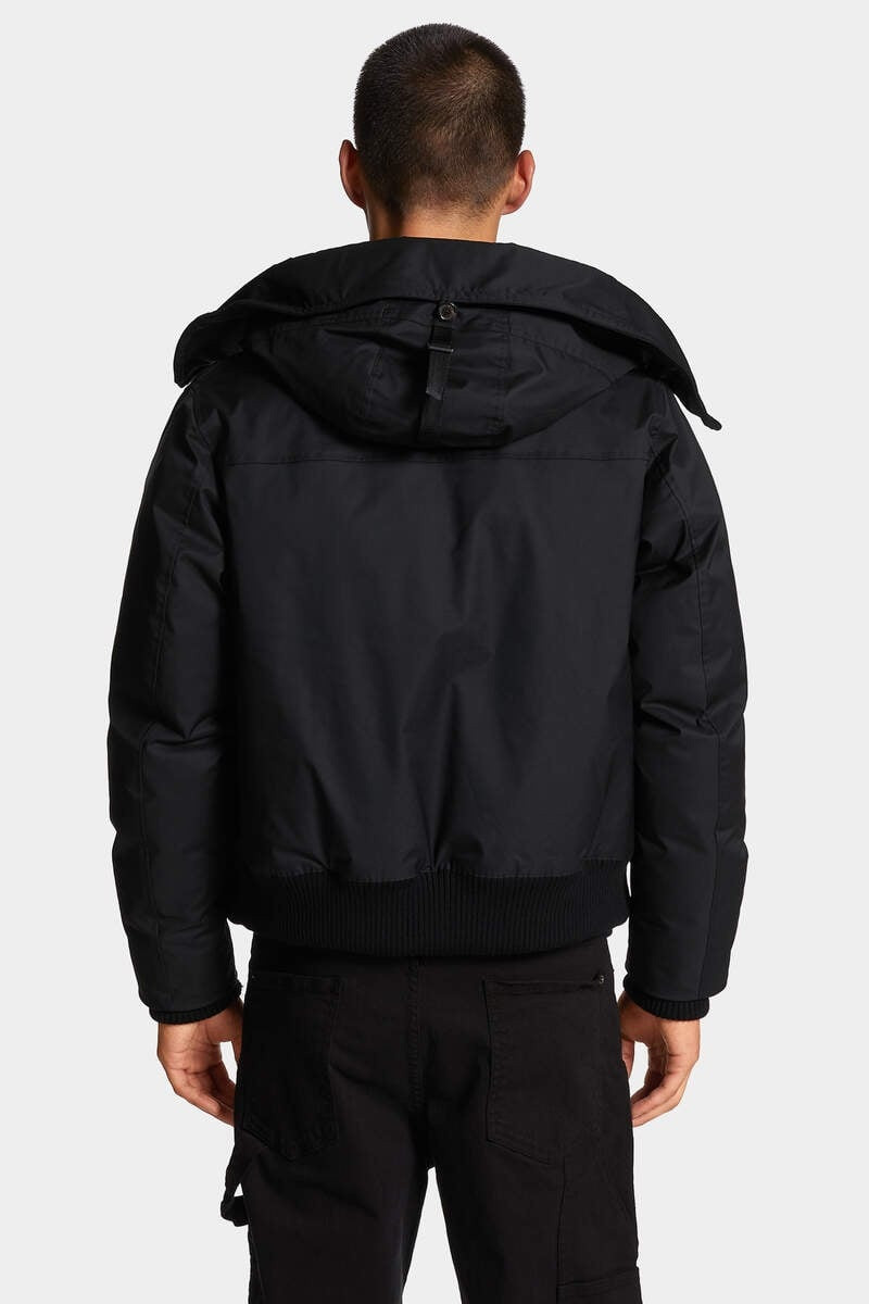 TECHNO DOWN BOMBER 4