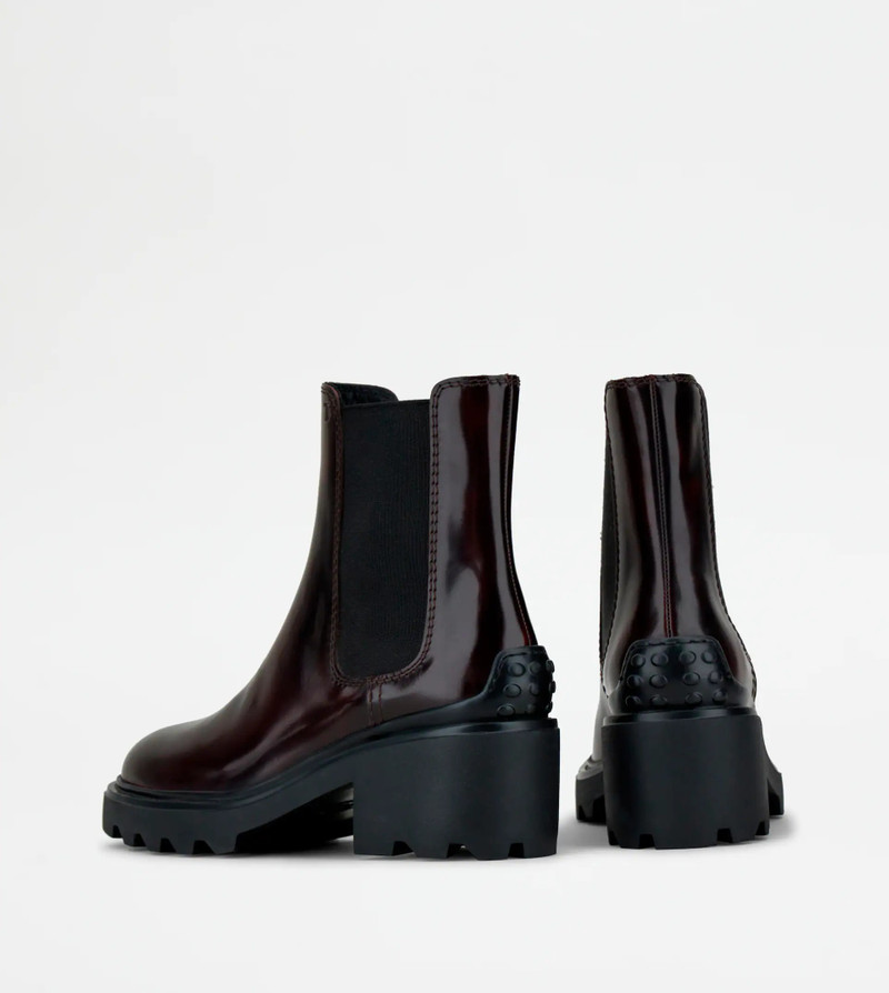 Tod's ANKLE BOOTS IN LEATHER - BURGUNDY outlook