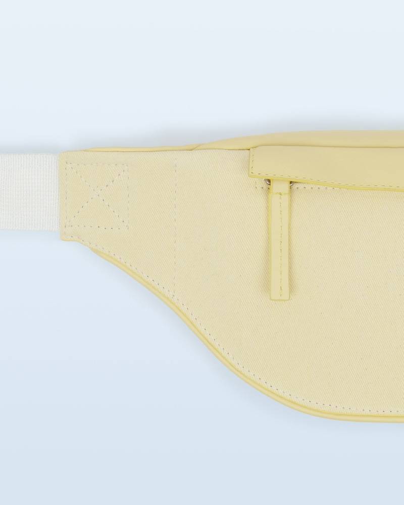 JACQUEMUS La banane Meunier outlook