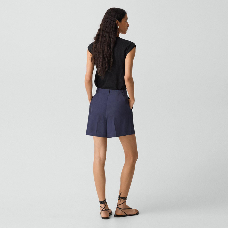 Theory Fluid Pleat Short in Washed Twill outlook