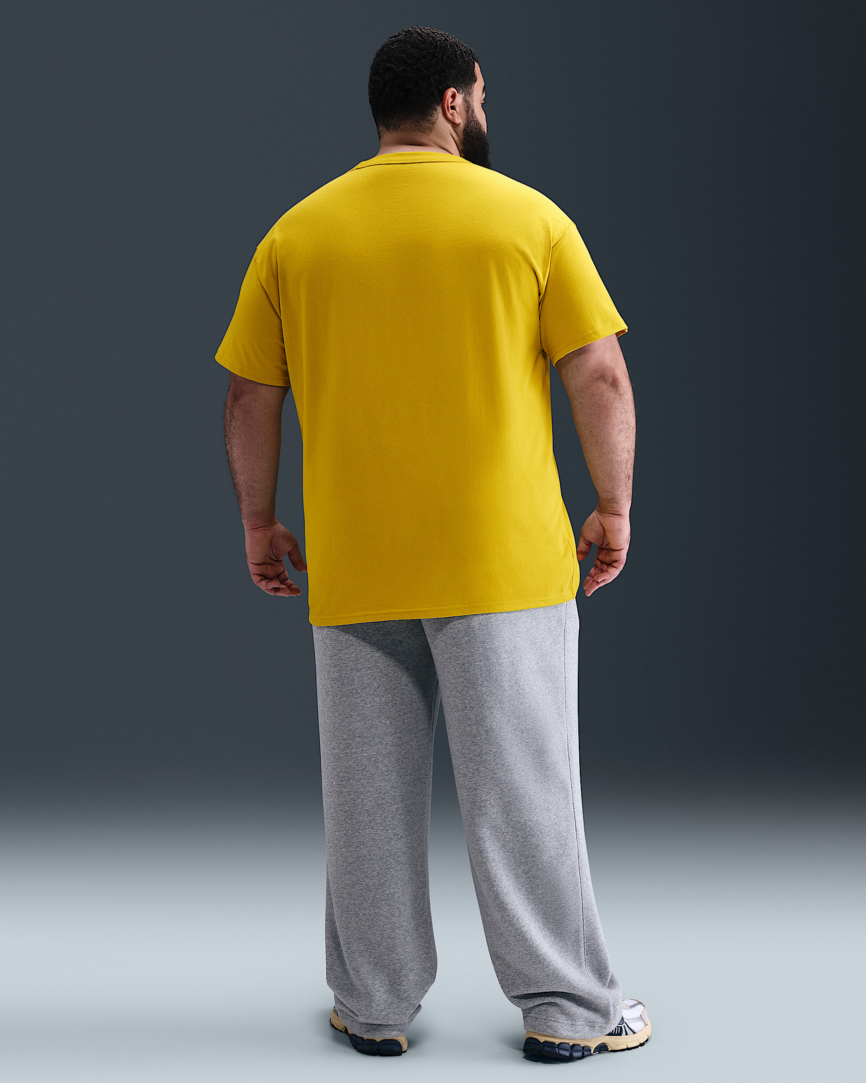Nike Sportswear Premium Essentials Men's T-Shirt - 10