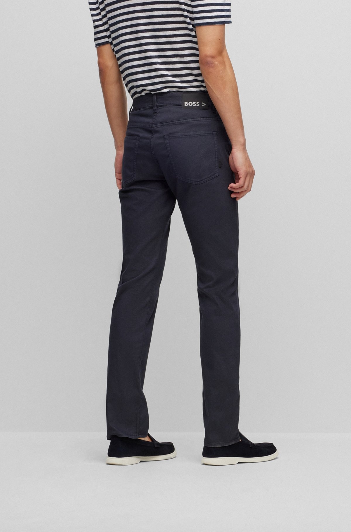 SLIM-FIT REGULAR-RISE JEANS IN PERFORMANCE DENIM - 4