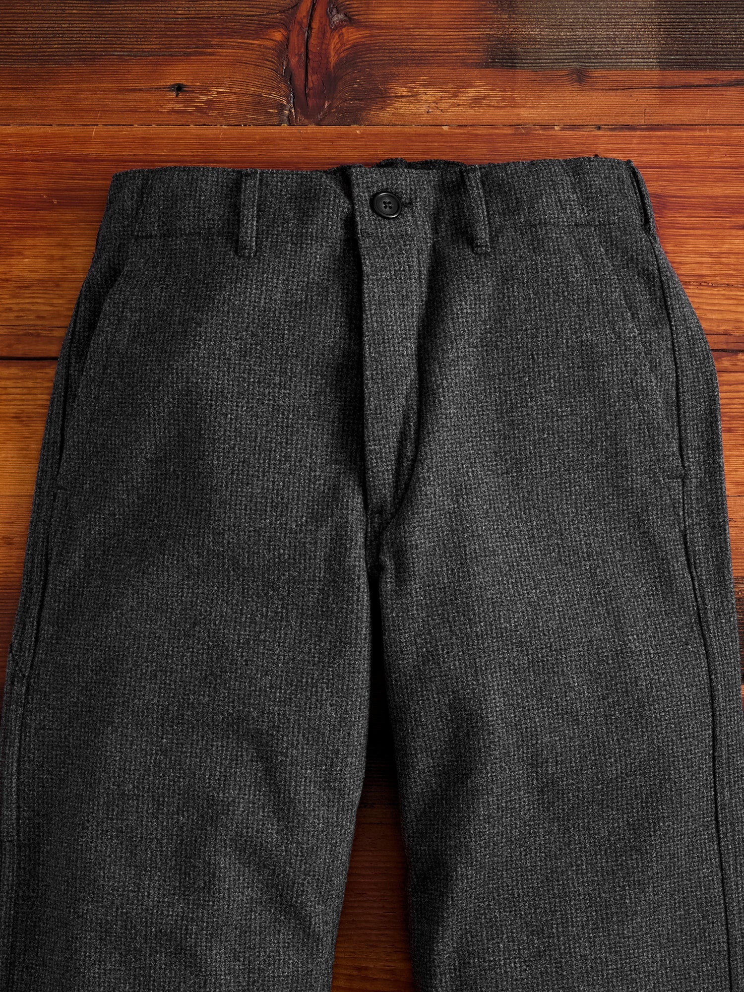 French Work Pants in Charcoal Houndstooth - 4