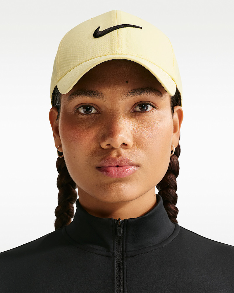 Nike Dri-FIT Club Structured Swoosh Cap 3