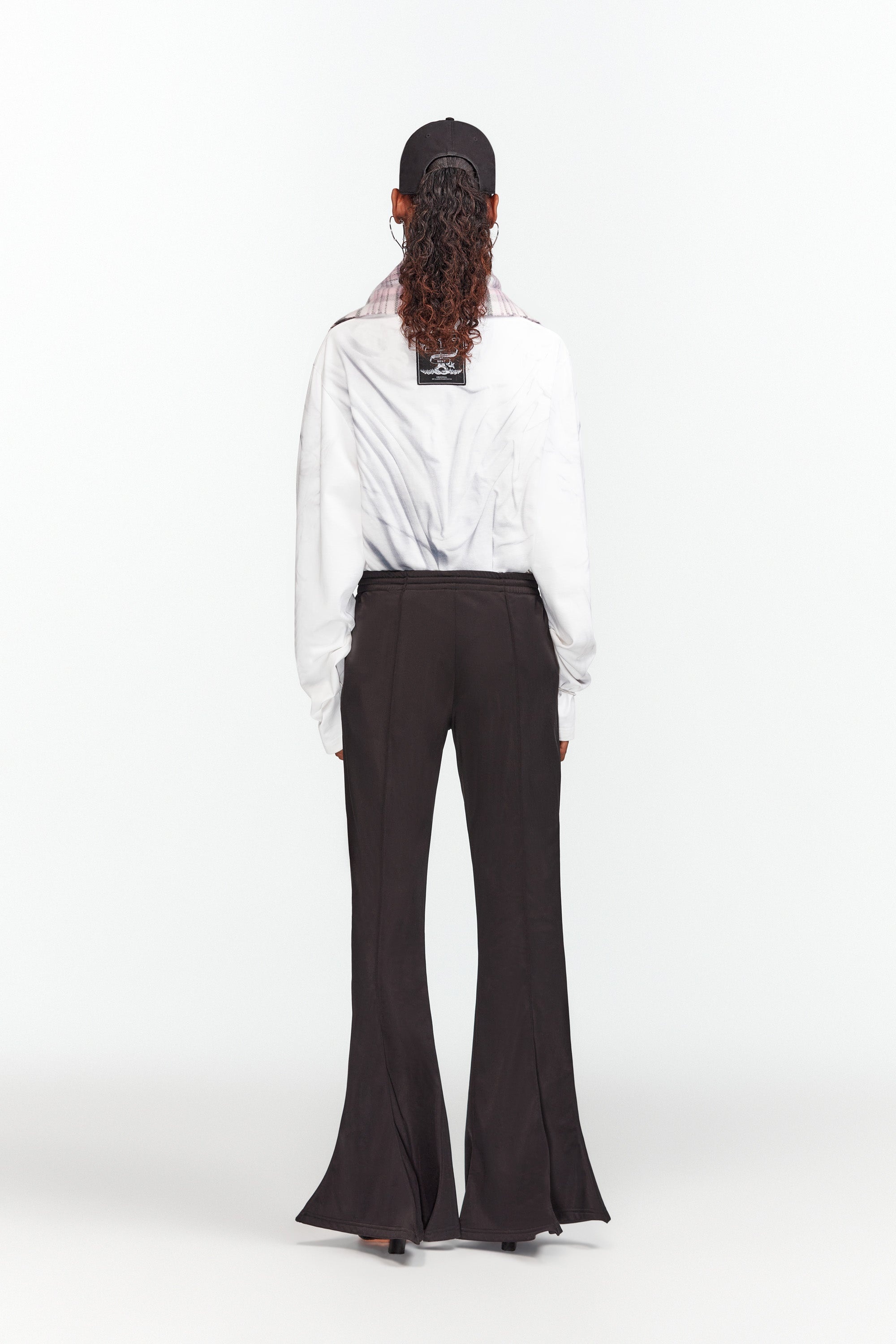 パンツ Y/project trumpet pants Classic Trumpet flared jeans in pink - Y Project | Mytheresa