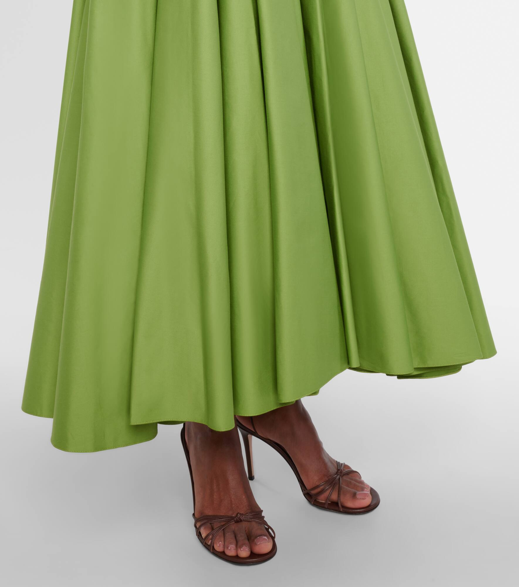 Pleated cotton gown - 6