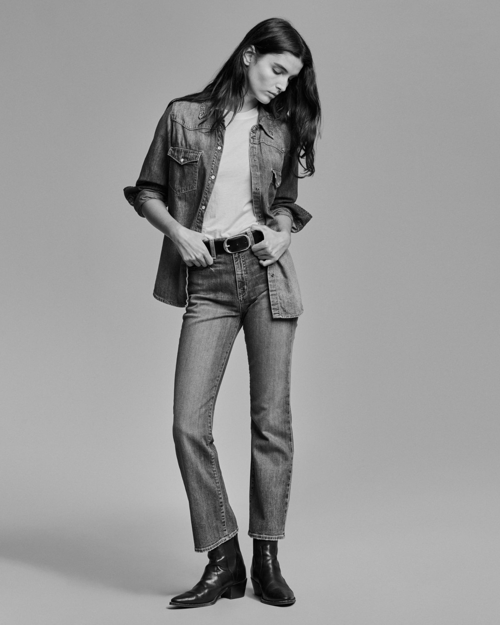 BOOT CUT JEAN - 7