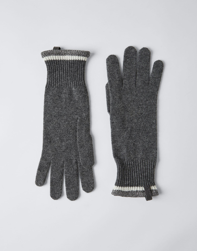 Cashmere knit gloves with sparkling trim and monili 1