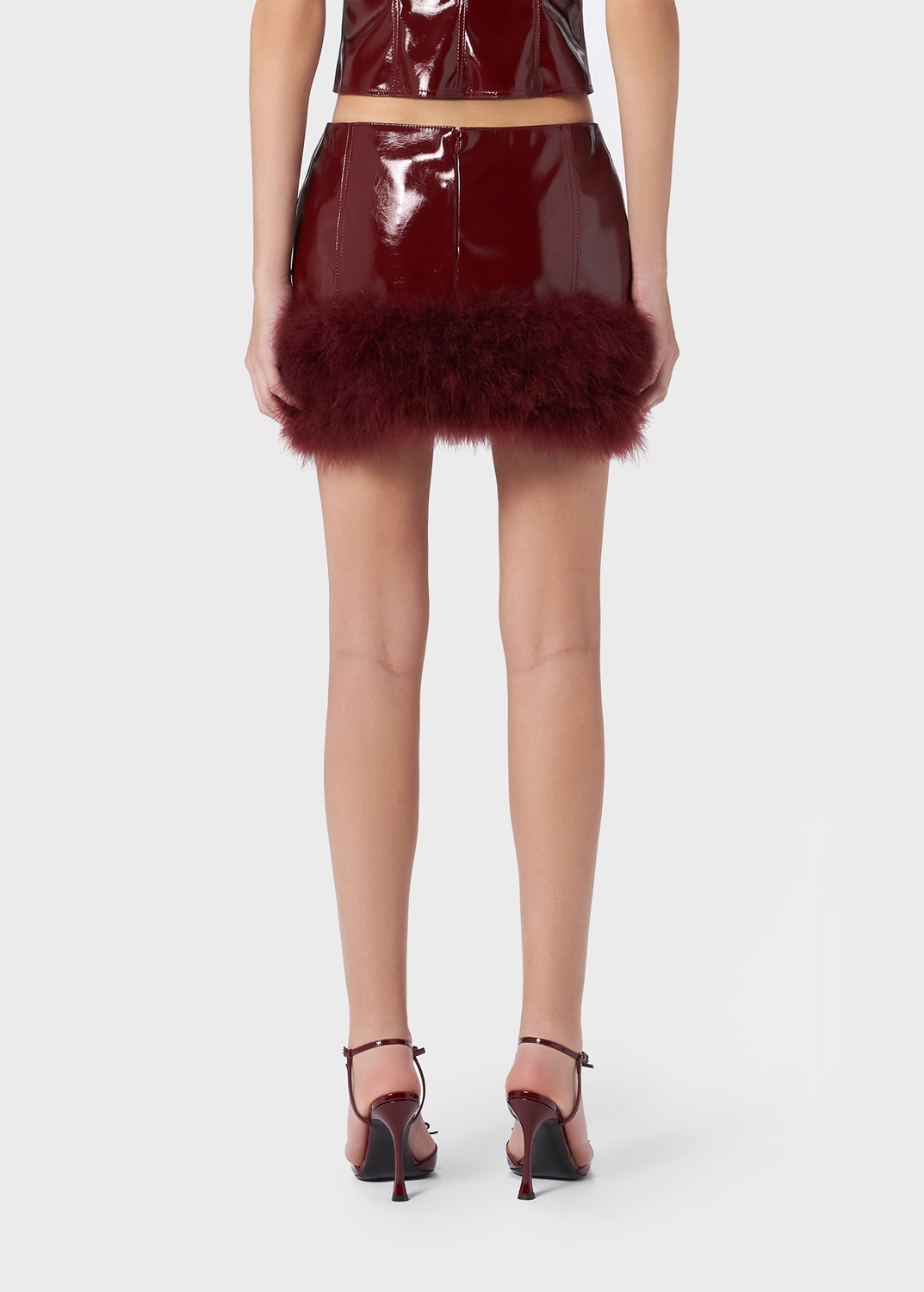 PATENT MINI SKIRT WITH MARABOU FEATHERS - 4