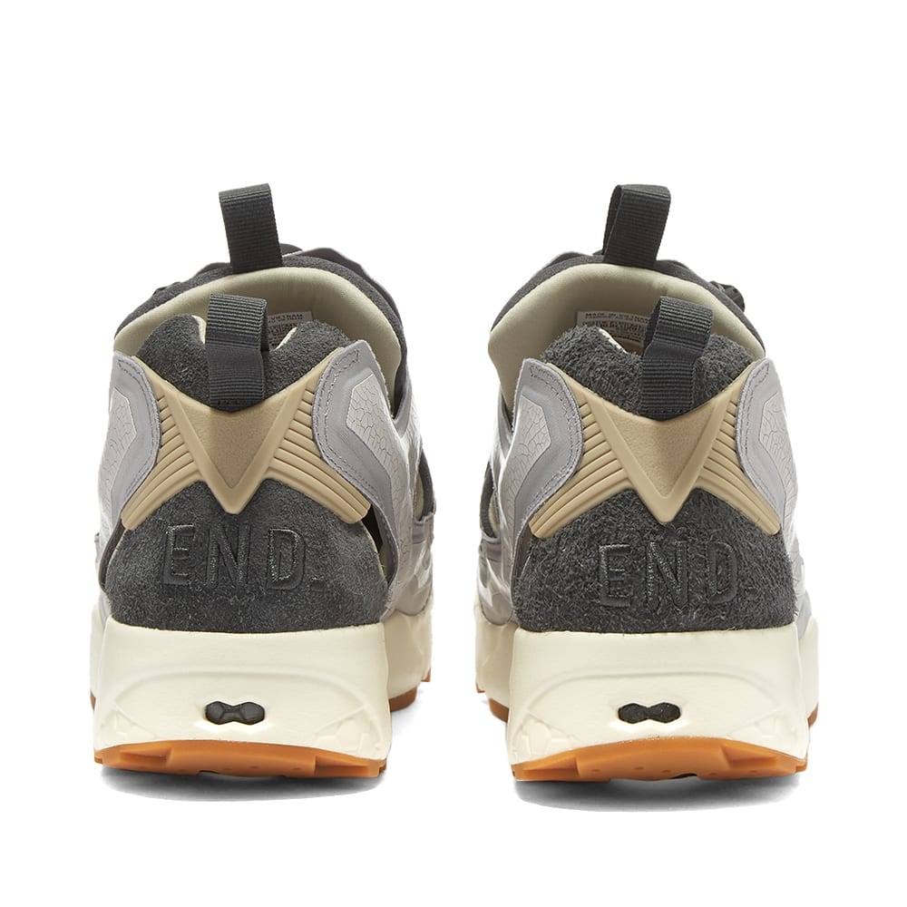 END. x Reebok Instapump Fury 'Fossil' - 3