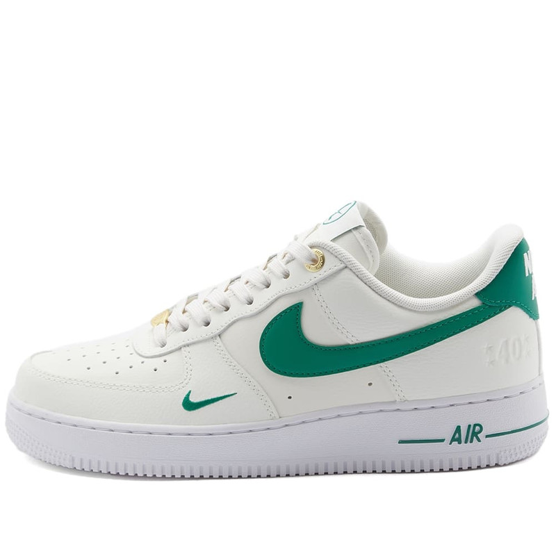 Nike WMNS AIR FORCE 1 '07 SE outlook