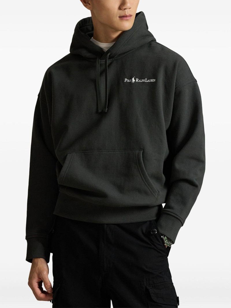 long-sleeve hoodie 3